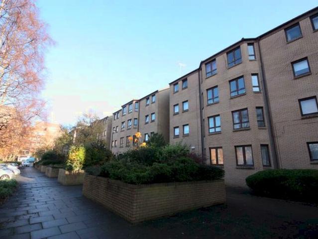 2 Bedroom Flat To Rent In Flat Cleveland Street, Glasgow, G3