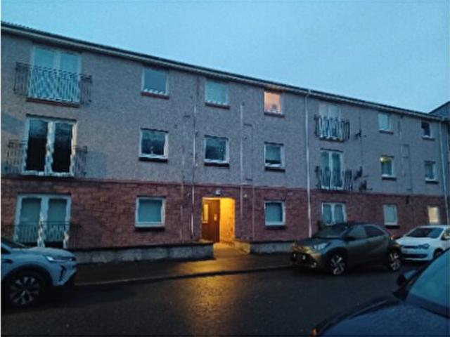 2 Bedroom Flat To Rent In Flat, Dukes Road, G73