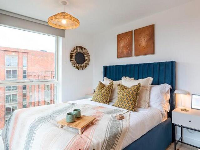 2 Bedroom Flat To Rent In Flat, Hairpin House, Bradford Street, Birmingham, B12