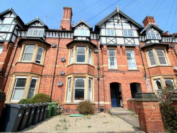 2 Bedroom Flat To Rent In Flat, Heath Terrace, Leamington Spa, CV32