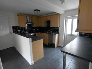 2 Bedroom Flat To Rent In Flat, Leicester Road, Whitwick, Coalville, Leicestershire, LE67