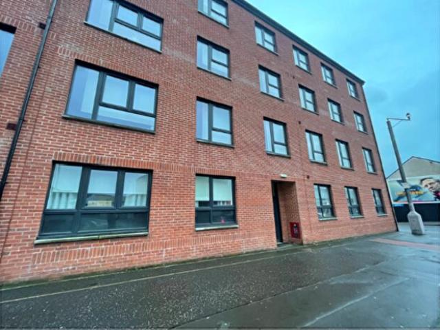 2 Bedroom Flat To Rent In Flat /, Main Street, G69