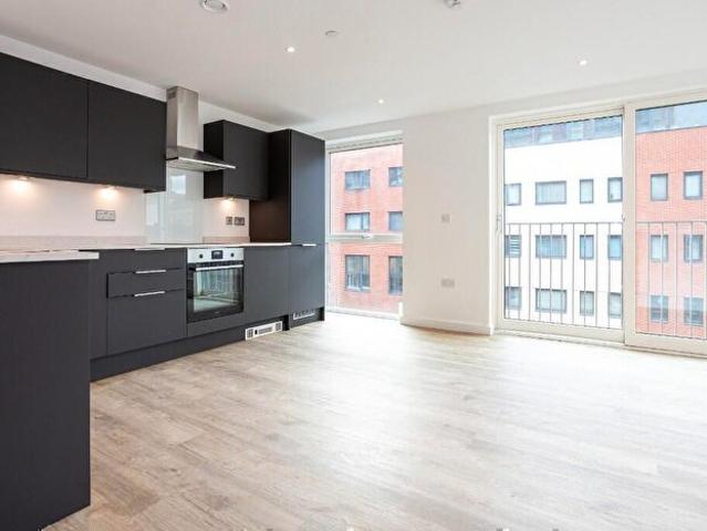 2 Bedroom Flat To Rent In Flat, Warwick Street, Birmingham, B12