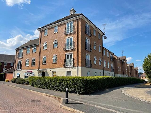2 Bedroom Flat To Rent In Flaxdown Gardens, Rugby, CV23