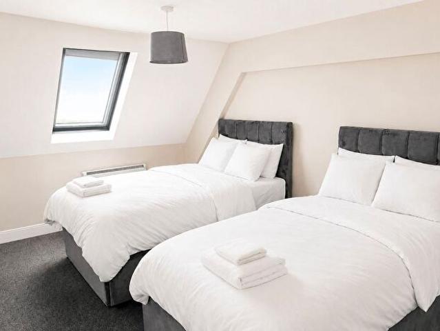 2 Bedroom Flat To Rent In Fosse Road North, Leicester, LE3