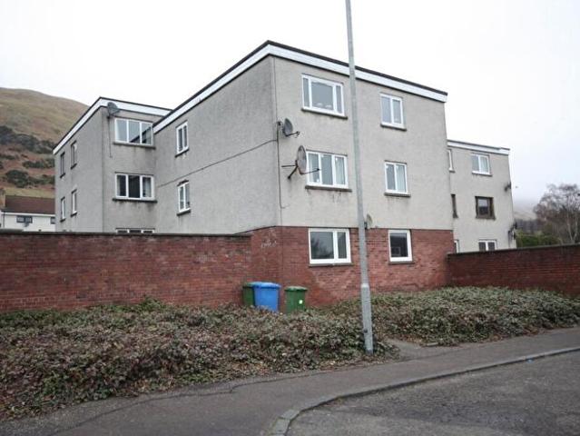 2 Bedroom Flat To Rent In Frederick Street, Tillicoultry, Clackmannanshire, FK13