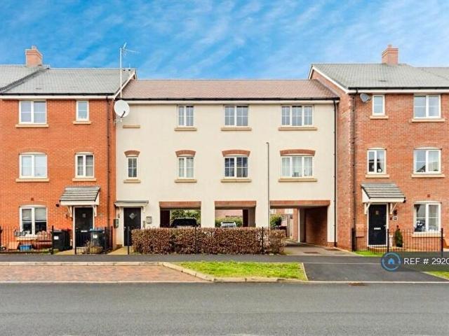 2 Bedroom Flat To Rent In Galapagos Grove, Milton Keynes, MK3