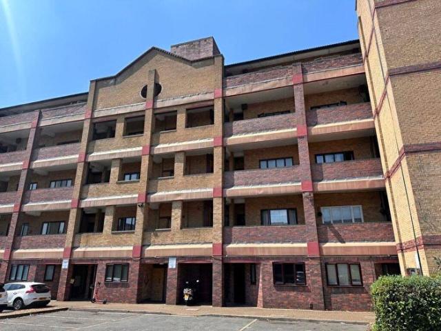 2 Bedroom Flat To Rent In Galliard Court, Northampton, NN1