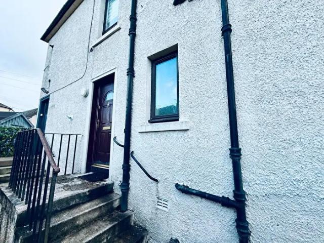 2 Bedroom Flat To Rent In Gartmorn Road, Sauchie, Alloa, FK10