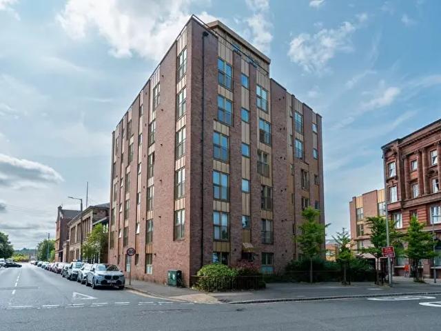 2 Bedroom Flat To Rent In Govan Road, Govan, Glasgow, G51