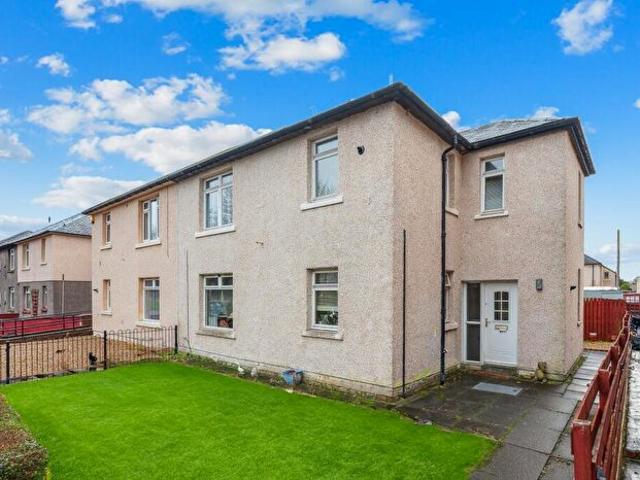 2 Bedroom Flat To Rent In Grangeburn Road, Grangemouth, Stirlingshire, FK3