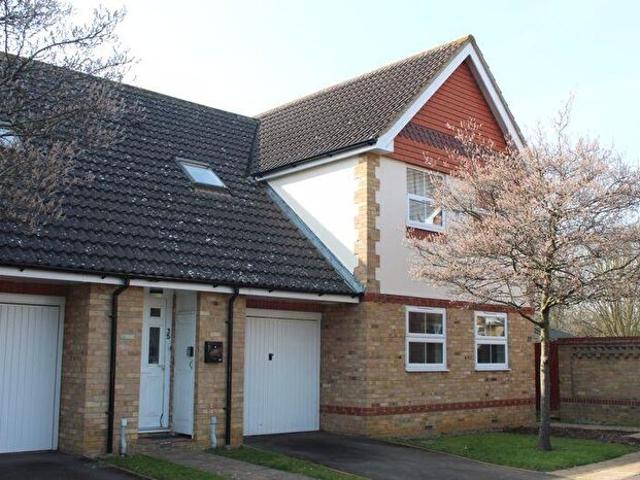 2 Bedroom Flat To Rent In Ground Floor Bed Mainsonette, OX14