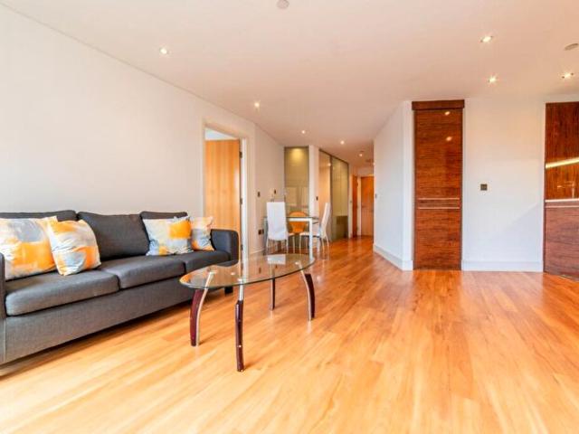 2 Bedroom Flat To Rent In Hanley Street, Nottingham, Nottinghamshire, NG1