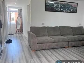 2 Bedroom Flat To Rent In Harefields, Oxford, OX2