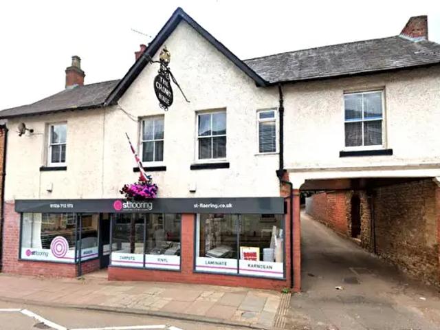 2 Bedroom Flat To Rent In High Street Rothwell, NN14