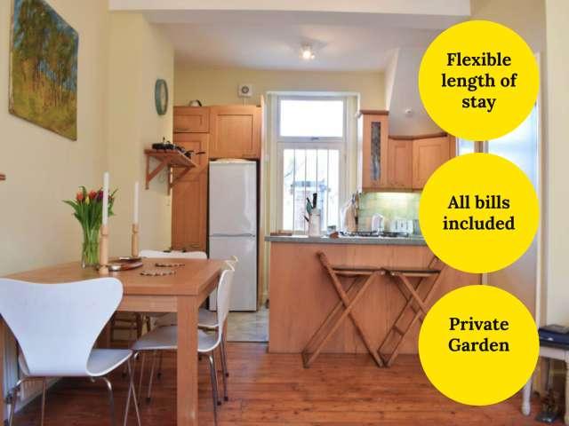2 bedroom flat to rent in Highbury, London