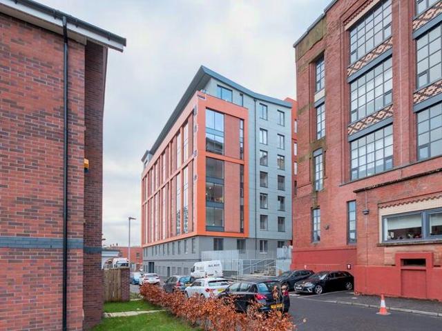 2 Bedroom Flat To Rent In Inverlair Avenue, Cathcart, Glasgow, G43