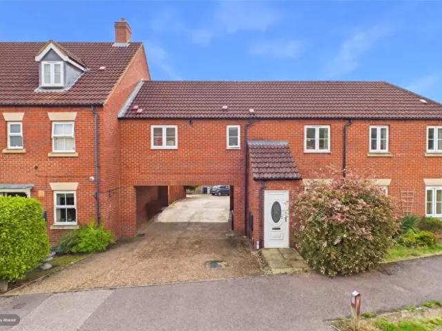 2 Bedroom Flat To Rent In Ironwood Avenue, Desborough, Kettering, Northamptonshire, NN14