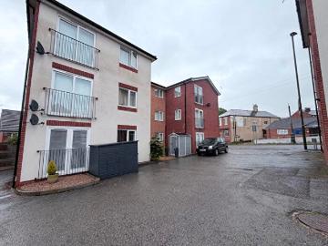 2 Bedroom Flat To Rent In Jacobs Court Heanor, DE75