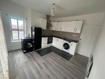 2 Bedroom Flat To Rent In Kettering Road, Northampton, NN1