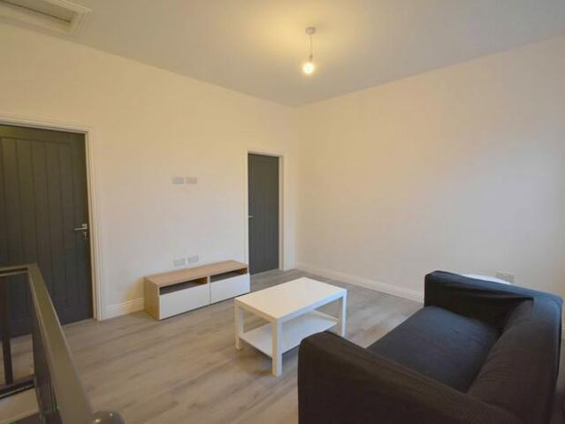 2 Bedroom Flat To Rent In Kingsway, Coventry, CV2