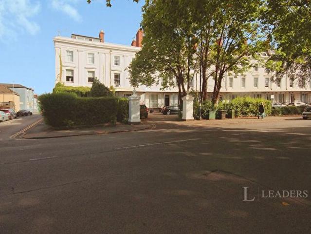 2 Bedroom Flat To Rent In Lansdowne Crescent, Willes Road, CV32