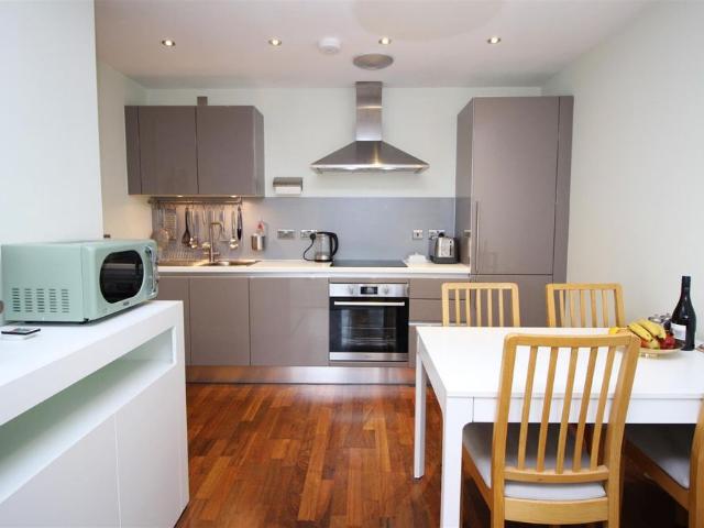 2 bedroom Flat to rent in Lime Square, City Road, Newcastle Upon Tyne NE1