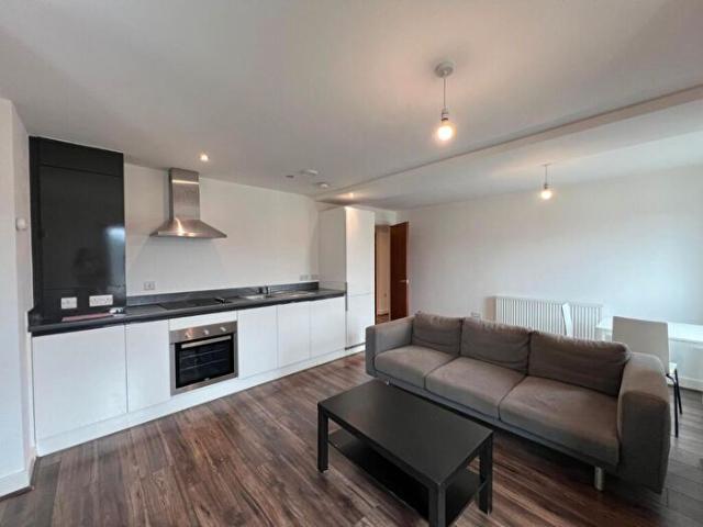 2 Bedroom Flat To Rent In Lombard Street, Birmingham, West Midlands, B12