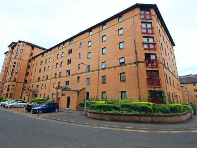 2 Bedroom Flat To Rent In Parsonage Square, Merchant City, Glasgow, G1