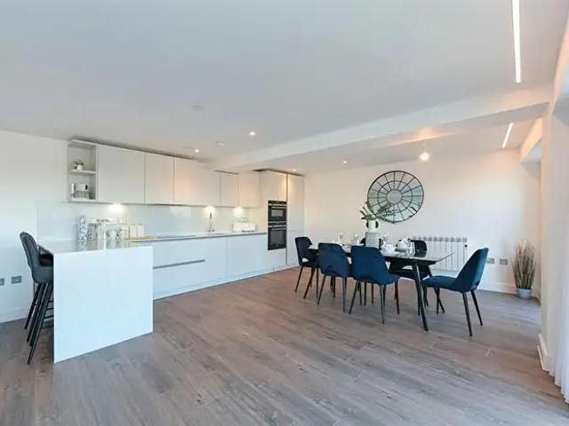 2 Bedroom Flat To Rent In Pavilion Road, West Bridgford, NG2