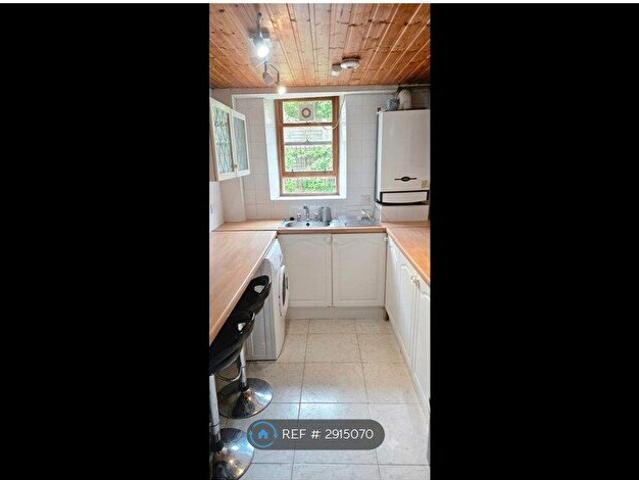 2 Bedroom Flat To Rent In Redlands Road, Glasgow, G12