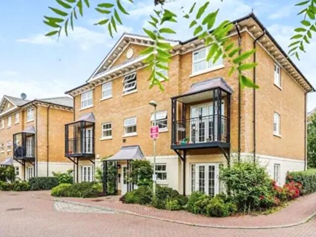 2 Bedroom Flat To Rent In Reliance Way, Oxford, Oxfordshire, OX4