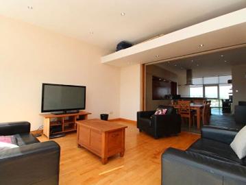 2 Bedroom Flat To Rent In Renfrew Street, Glasgow, G3