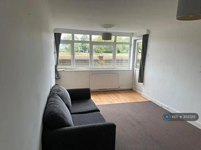 2 Bedroom Flat To Rent In Rivermead, Nottingham, NG2
