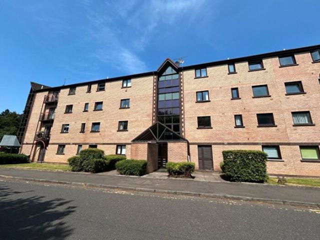 2 Bedroom Flat To Rent In Riverview Drive, Glasgow, G5