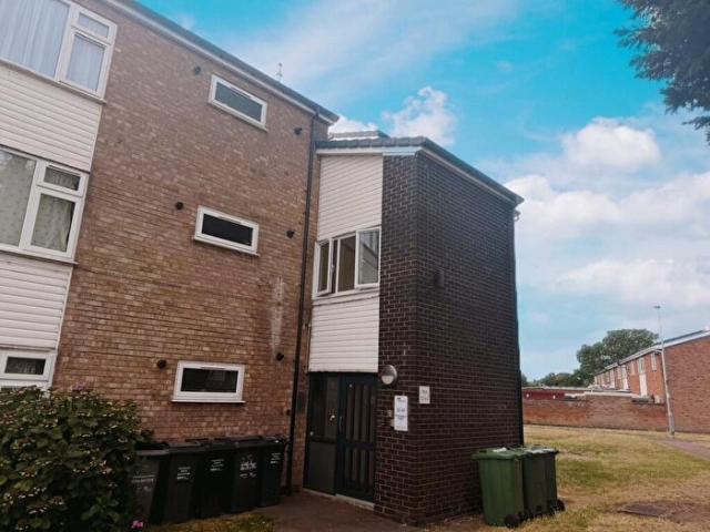 2 Bedroom Flat To Rent In Rockingham Road, Loughborough, LE11
