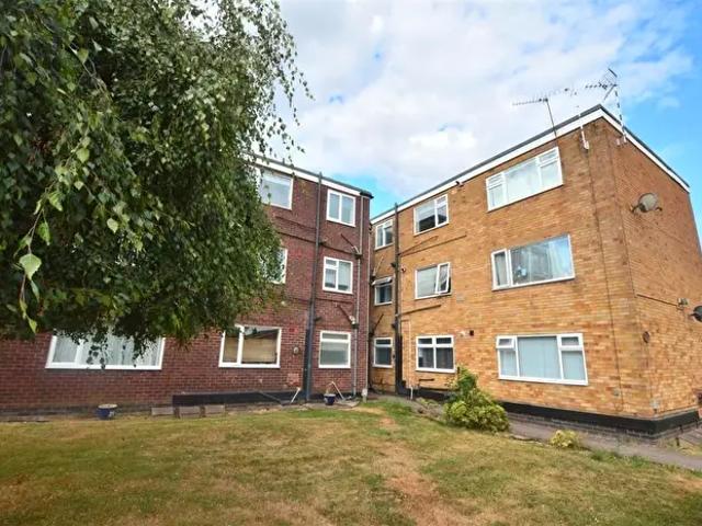 2 Bedroom Flat To Rent In Rose Cottage Flats, Upper Eastern Green Lane, Coventry, CV5