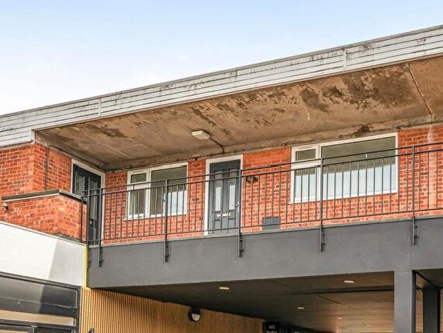 2 Bedroom Flat To Rent In St John's Way, Knowle, B93