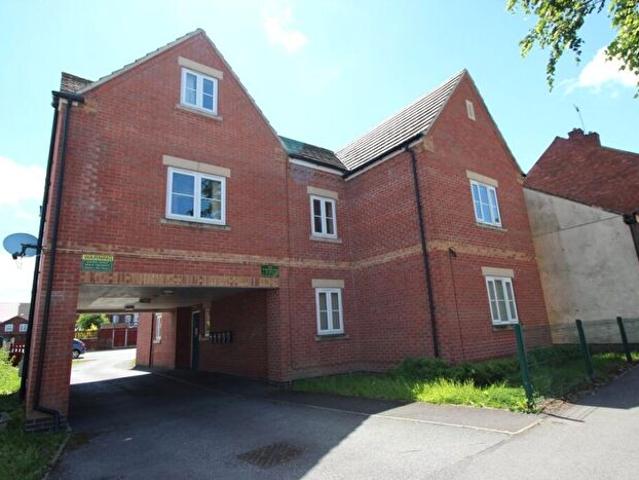 2 Bedroom Flat To Rent In Station Road, Ilkeston, Derbyshire, DE7