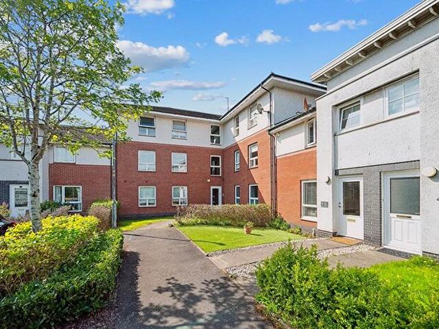 2 Bedroom Flat To Rent In Strathblane Gardens, Anniesland, Glasgow, G13