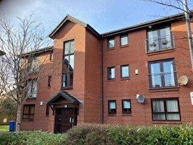 2 Bedroom Flat To Rent In Sutcliffe Court, Anniesland, Glasgow, G13
