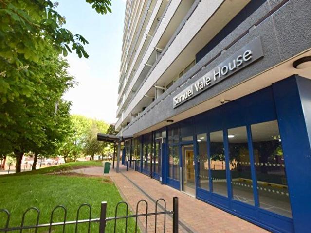 2 Bedroom Flat To Rent In Samuel Vale House, Canal Basin, Coventry, CV1