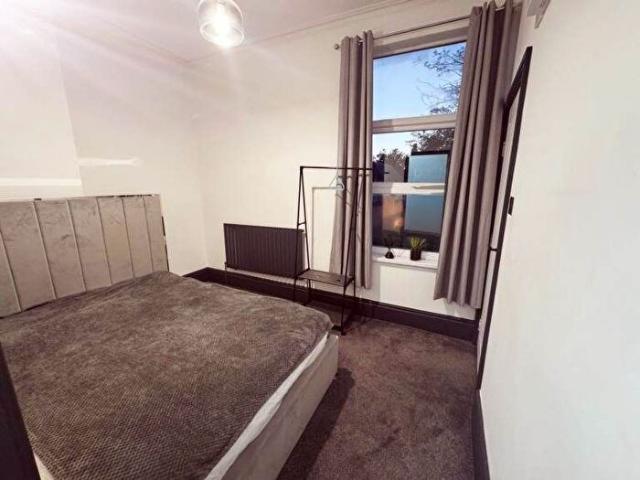 2 Bedroom Flat To Rent In Sandford Rd, Birmingham, B13