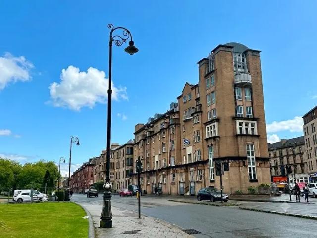 2 Bedroom Flat To Rent In Sauchiehall Street, Kelvingrove, Glasgow, G3