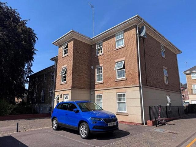 2 Bedroom Flat To Rent In Scholars Court, Northampton, NN1