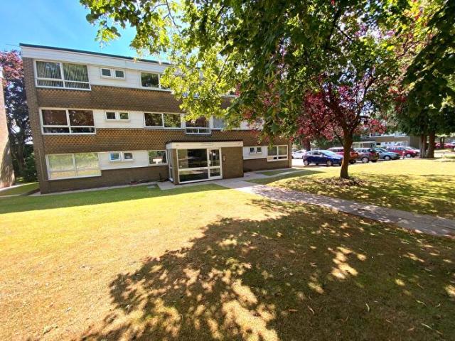 2 Bedroom Flat To Rent In Severn Court, Solihull, B92