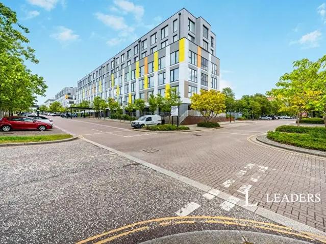 2 Bedroom Flat To Rent In Silbury Boulevard, Milton Keynes, Buckinghamshire, MK9