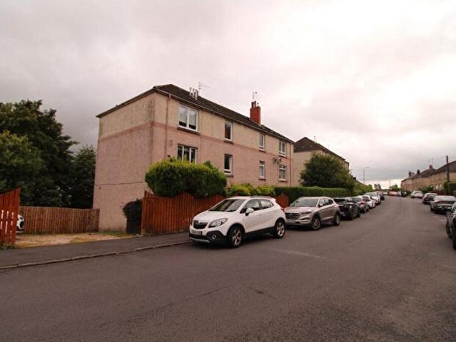2 Bedroom Flat To Rent In Springfield Square, Bishopbriggs, G64