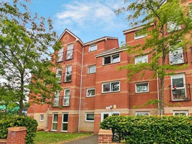 2 Bedroom Flat To Rent In Thackhall Street, Coventry, West Midlands, CV2