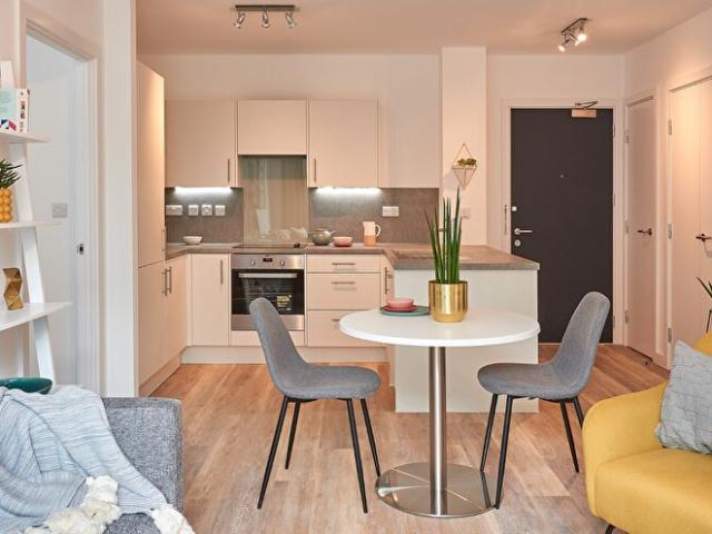 2 Bedroom Flat To Rent In The Wullcomb, Highcross Street, Leicester, LE1